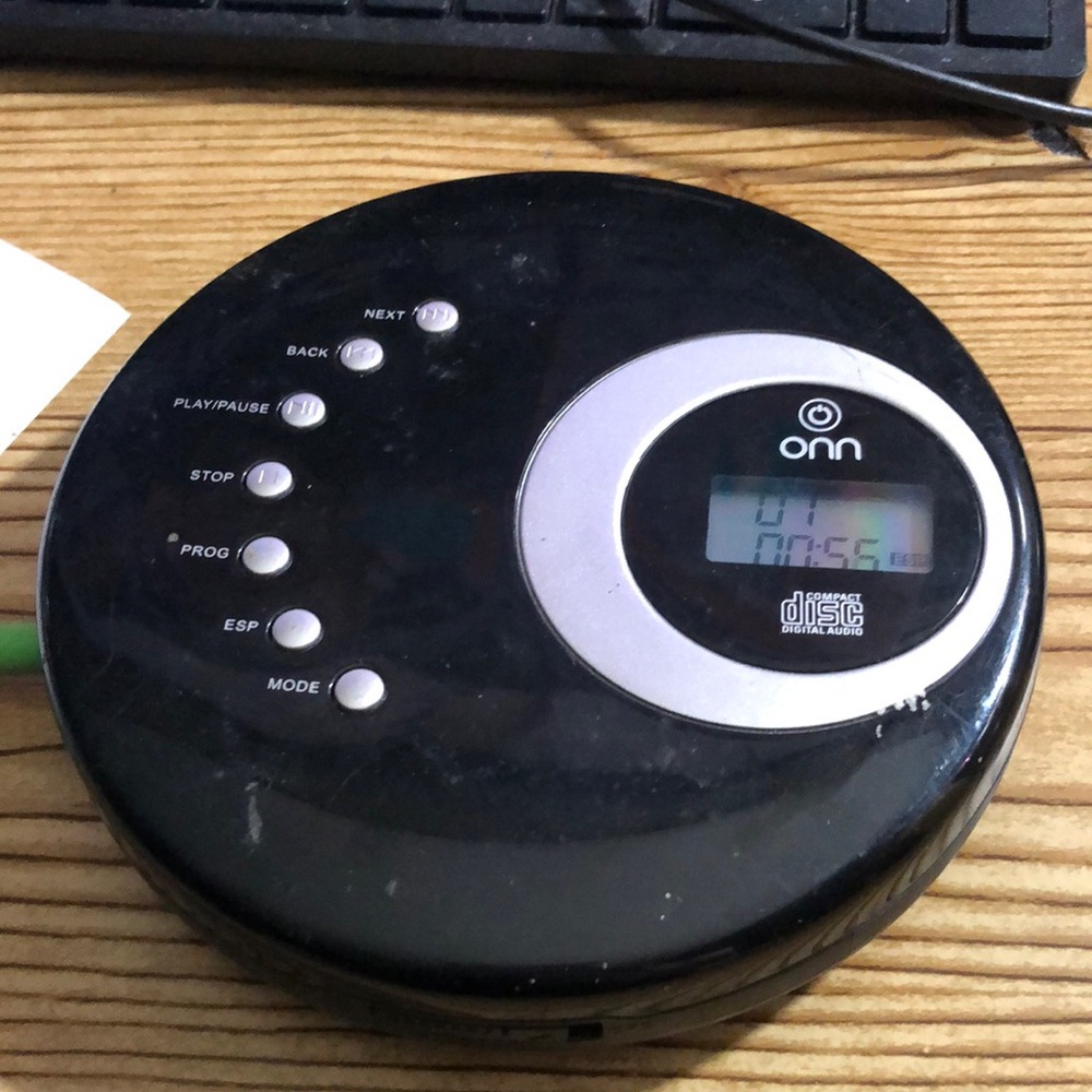 Onn ONA12AV025 Black Portable CD Player